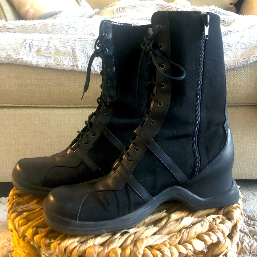 Kenneth Cole Reaction Black Zipper Combat Boots